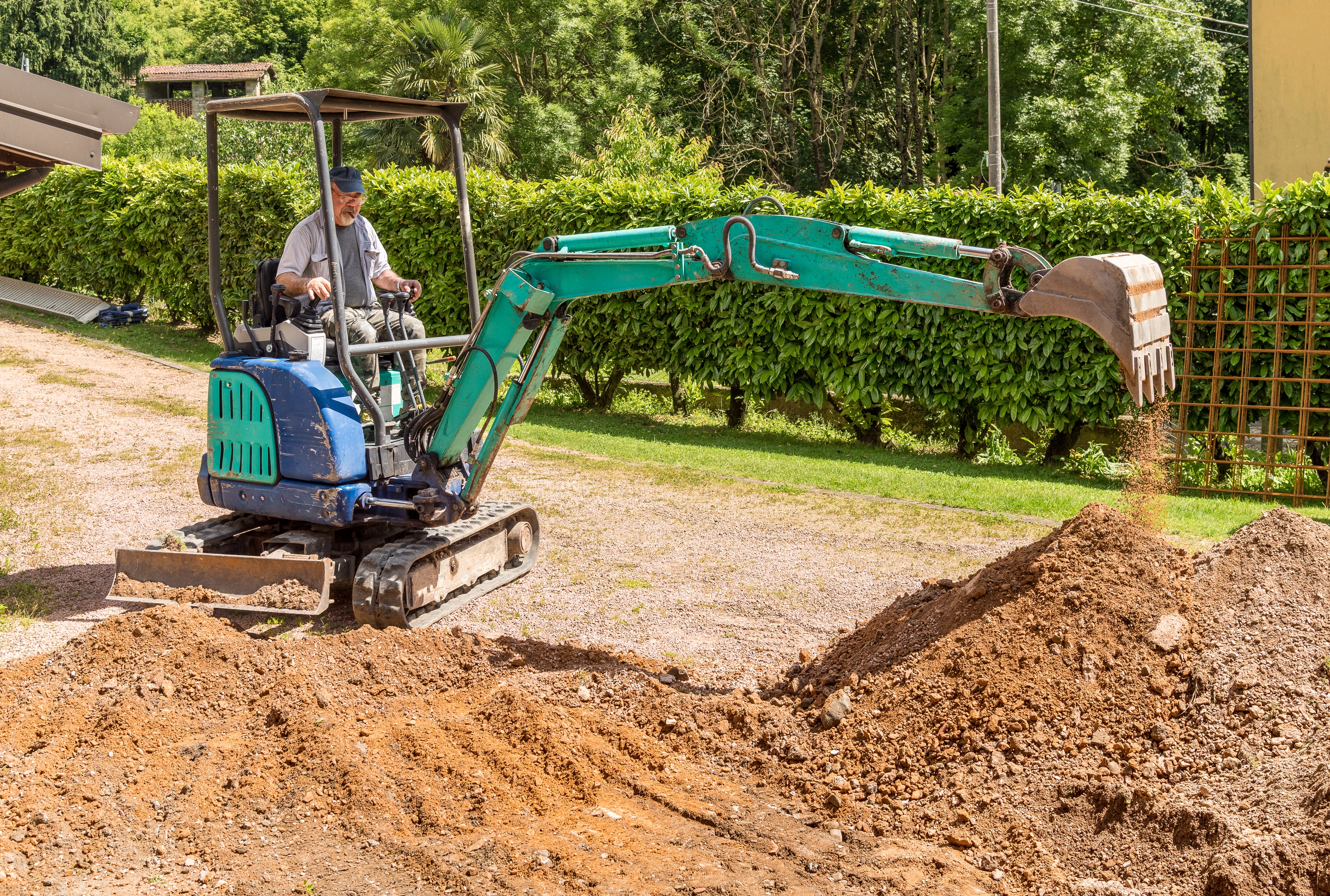 Baggerarbeiten Atzenbrugg - Professionelle Minibaggerarbeiten und Erdarbeiten