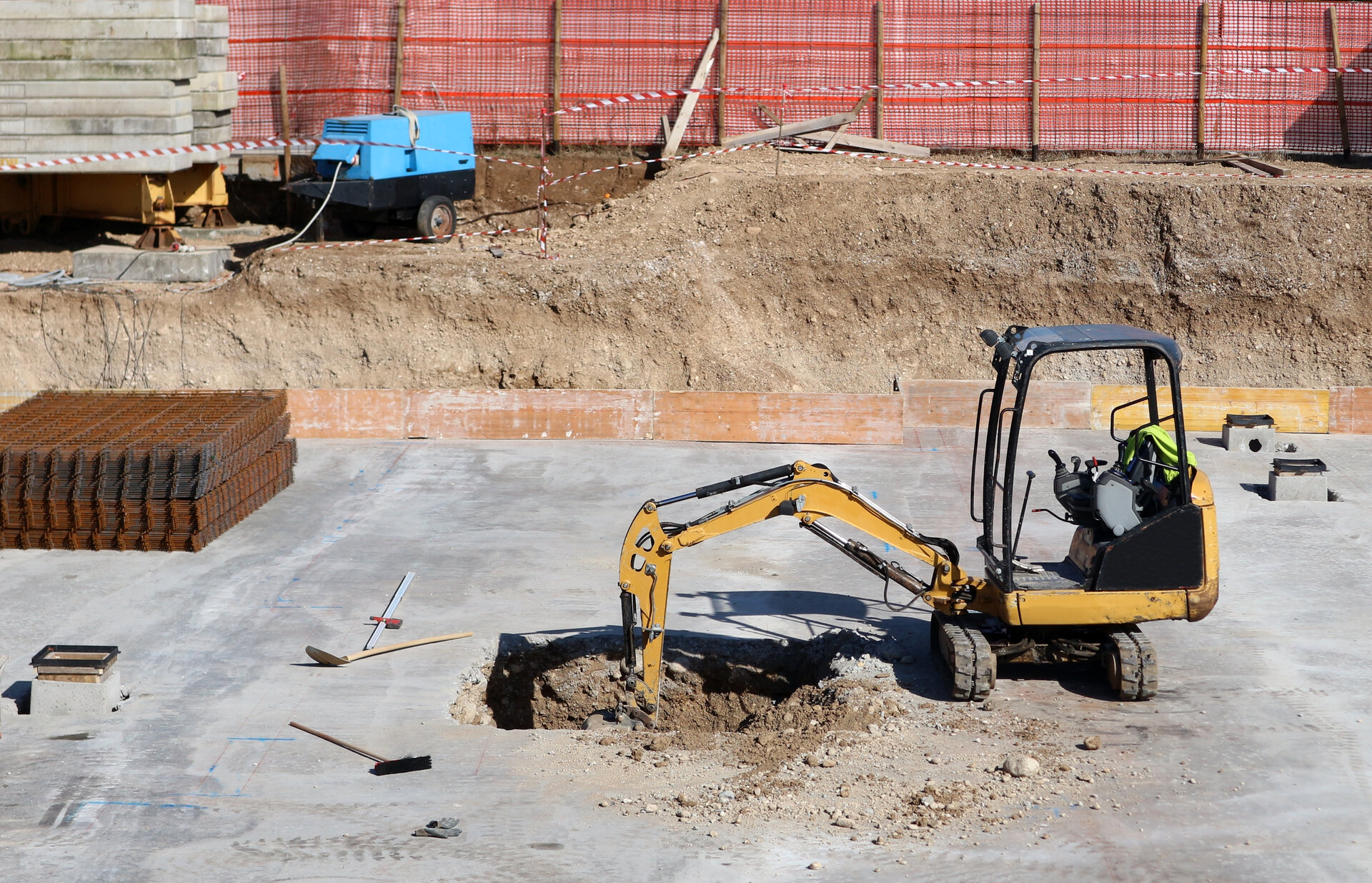 Baggerarbeiten in Zistersdorf und Umgebung