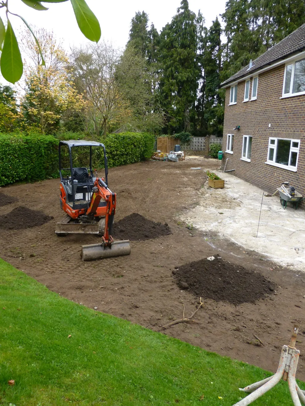 Gelände einebnen und planieren